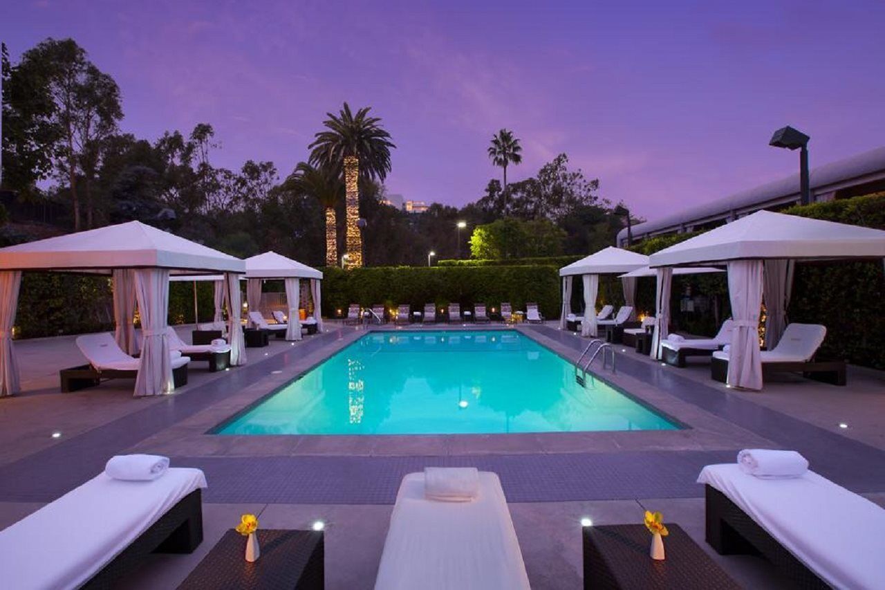 Resort Luxe Sunset Boulevard 4*