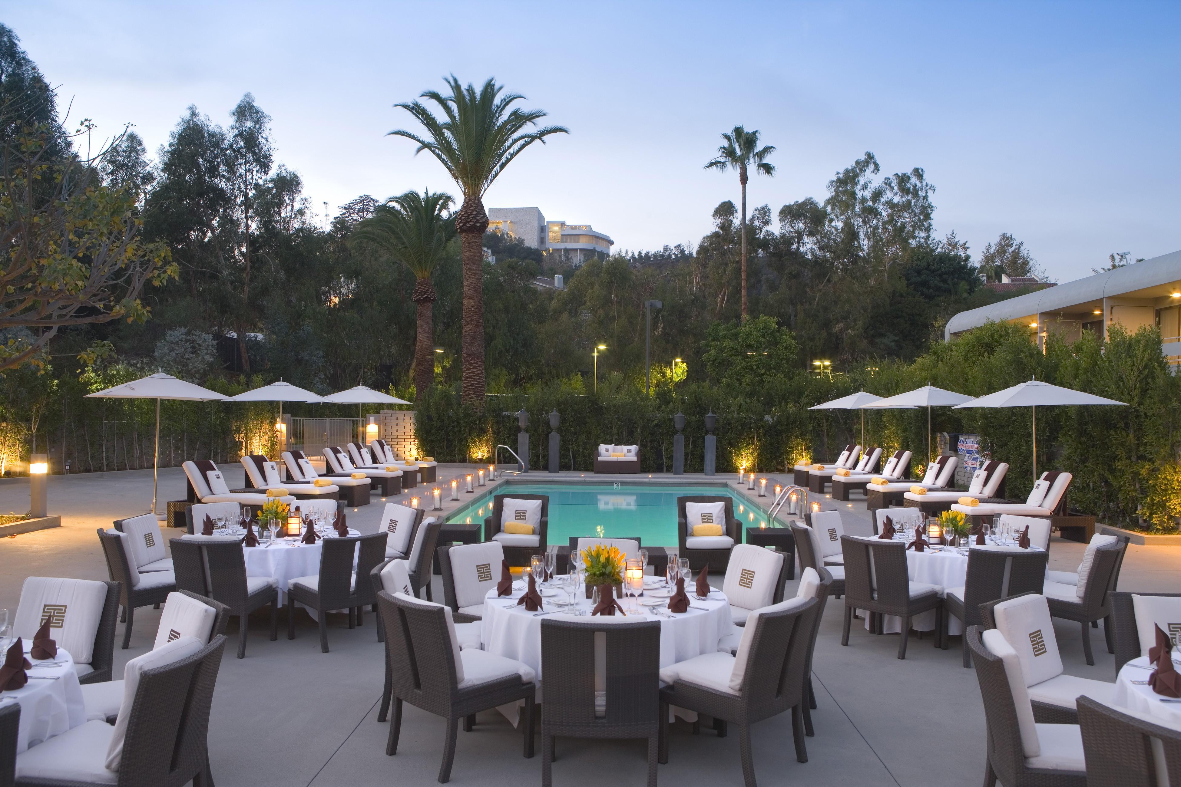 Luxe Sunset Boulevard Resort