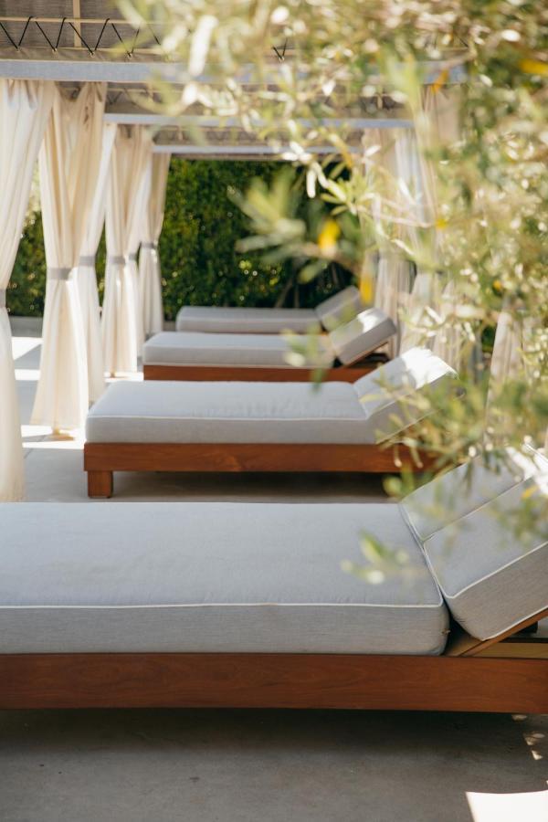 Resort Luxe Sunset Boulevard
