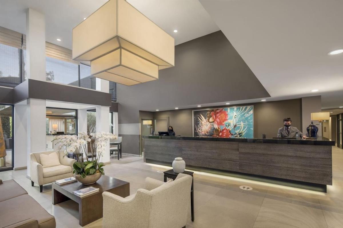 Luxe Sunset Boulevard 4*