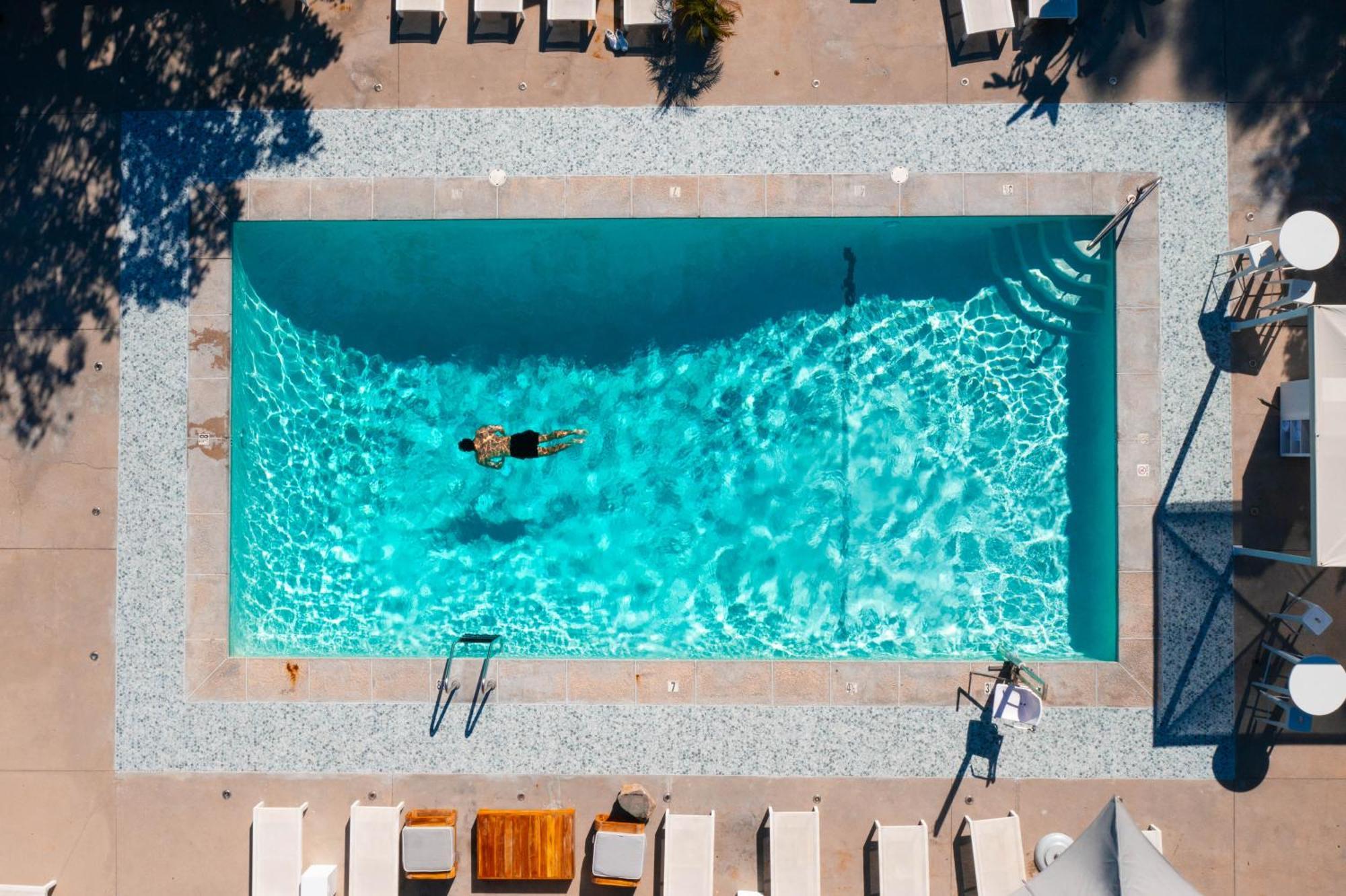 Resort Luxe Sunset Boulevard