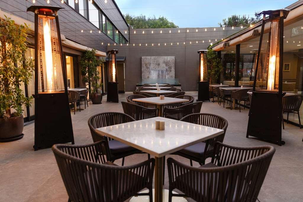 Resort Luxe Sunset Boulevard