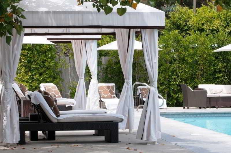 Luxe Sunset Boulevard Resort 4*